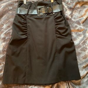 Wrapper size 5 Black Pencil Skirt